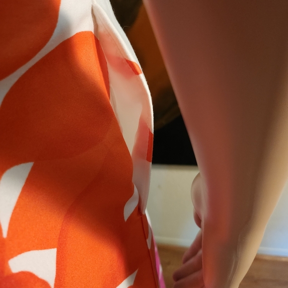 Colorful sleeveless pleated dress - Picture 12 of 13